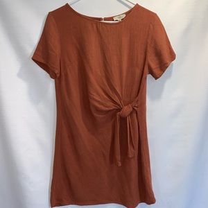 Entro Rust Linen Dress